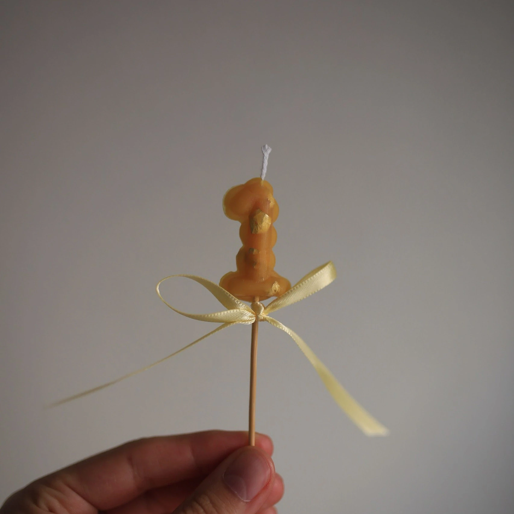 Gold Leaf Beeswax Number Candle for Birthday Cakes 2