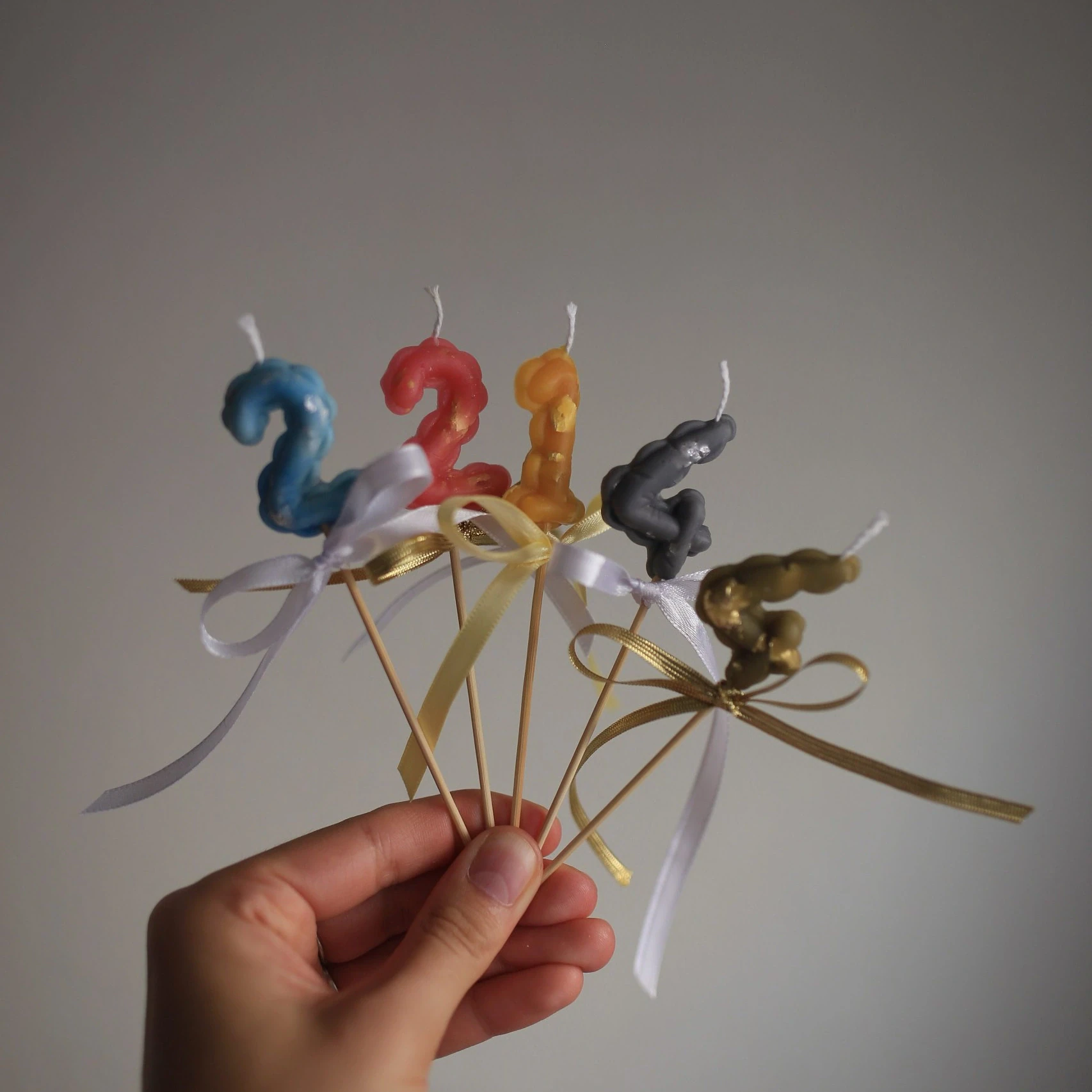 Gold Leaf Beeswax Number Candle for Birthday Cakes 6