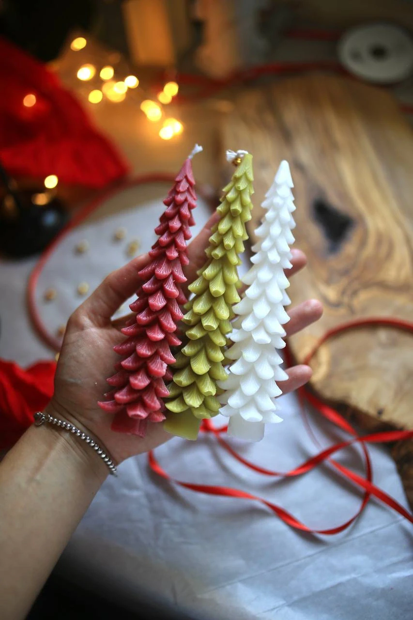 Set of 3 Christmas Tree Beeswax Taper Candle 1