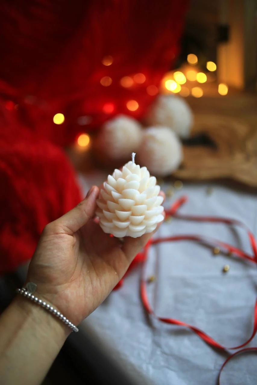 Pine Cone Christmas Candle 3
