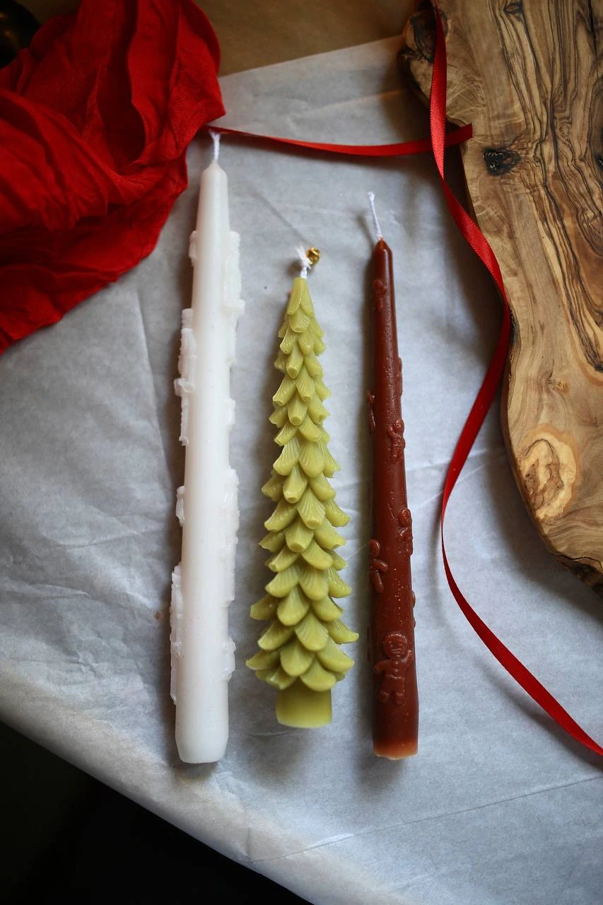 Set of 3 Christmas Beeswax Taper Candles 3