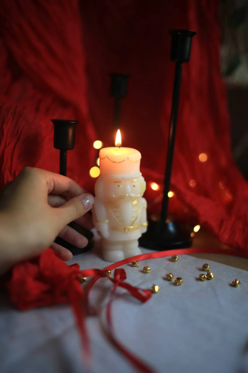Beeswax Candle Nutcracker, Christmas Decor 4